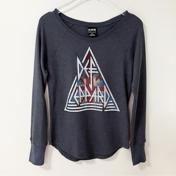 Def Leppard | Gray Graphic Thermal Top S - Picture 1 of 5